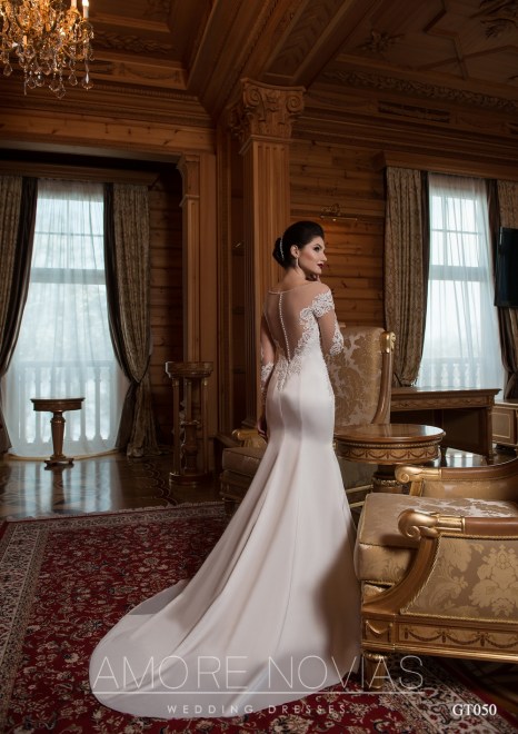 https://amore-novias.com/images/stories/virtuemart/product/GT050       (2).jpg